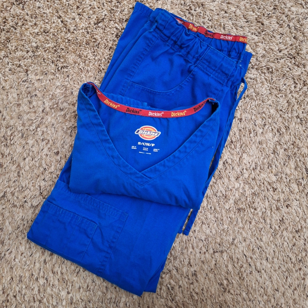 Dickies Women's Scrub Set